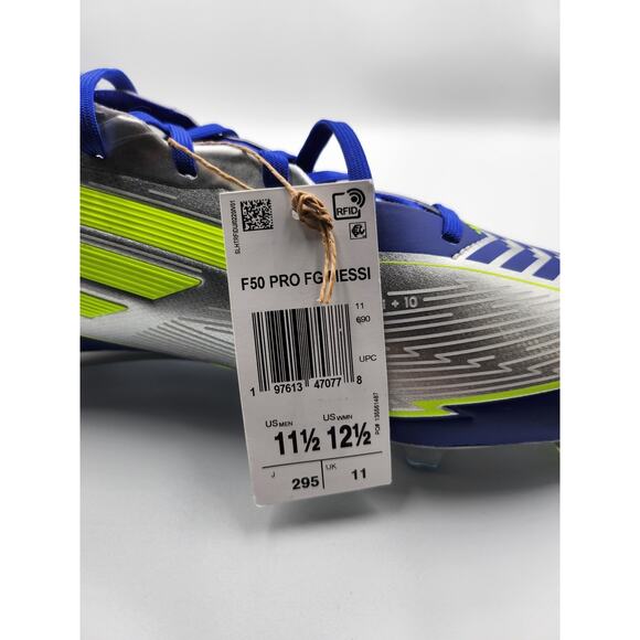 Athletic_Shoes